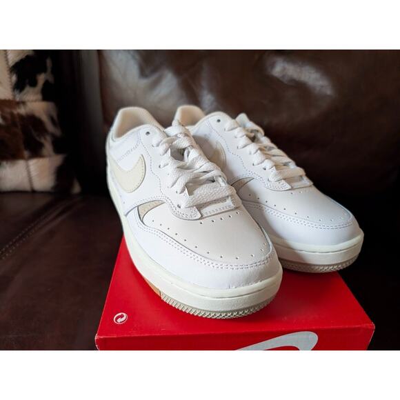 Women's Nike, Gamma Force Sneaker DX9176-103 White/Phantom-Light Bone-Sanddrift - Picture 1 of 5